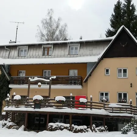 Gaudeamus 3*