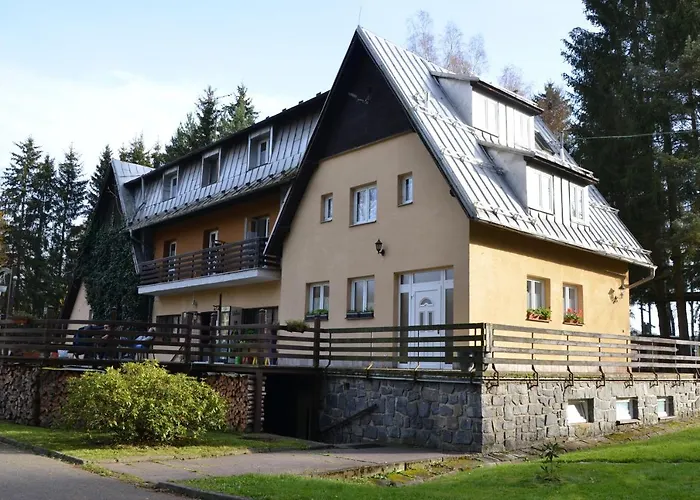 Hotel Gaudeamus Milovy